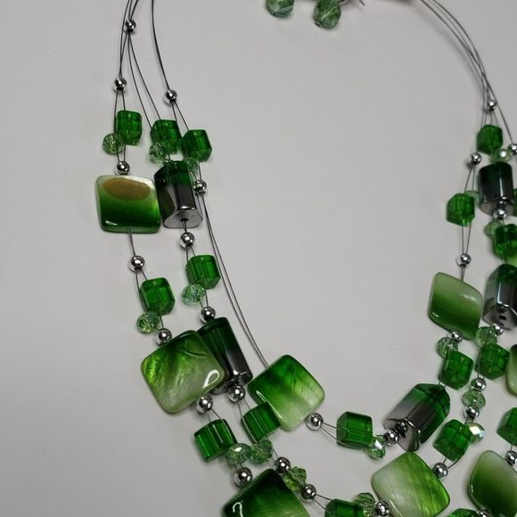 Fashion Jewelry - Picture 3 of 4